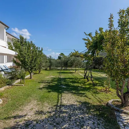 1 Bedroom In Appartement